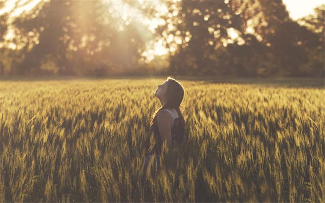 十二星座在暧昧期，会喜欢哪些肢体接触呢？