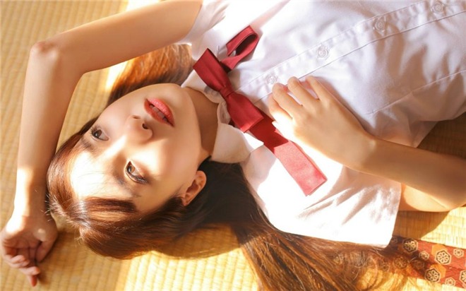 身边桃花不断，但很容易晚婚的星座