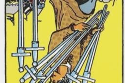 宝剑七逆位复合可能性分析，感情需要坦诚与透明