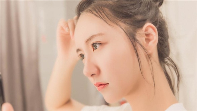 星座男情感需求解析：应对游离态度的方法