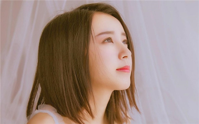 逆境中的星座逆商高手：自信勇敢与成长智慧的典范