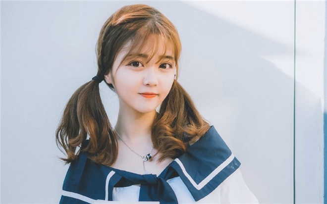 星座暧昧行为解析：这些星座总爱主动聊天