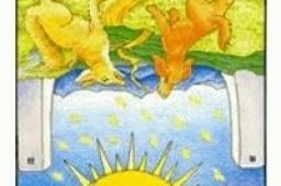 月亮逆位复合：困惑与欺骗背后的真相